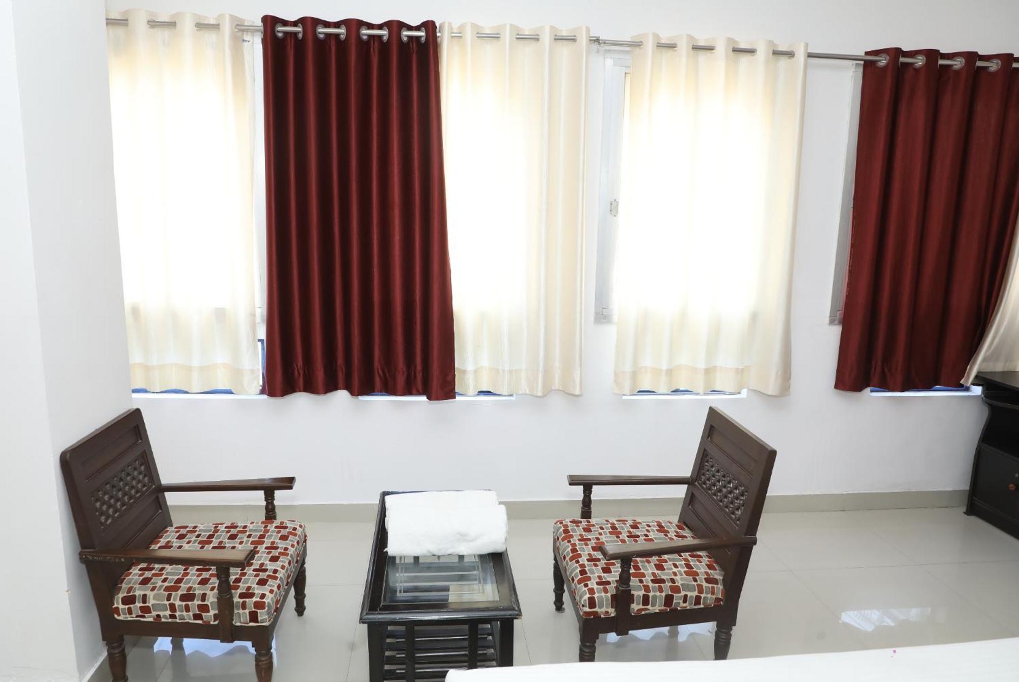 The Mama Hotel - Rooms And Dormitory Udajpur Zewnętrze zdjęcie