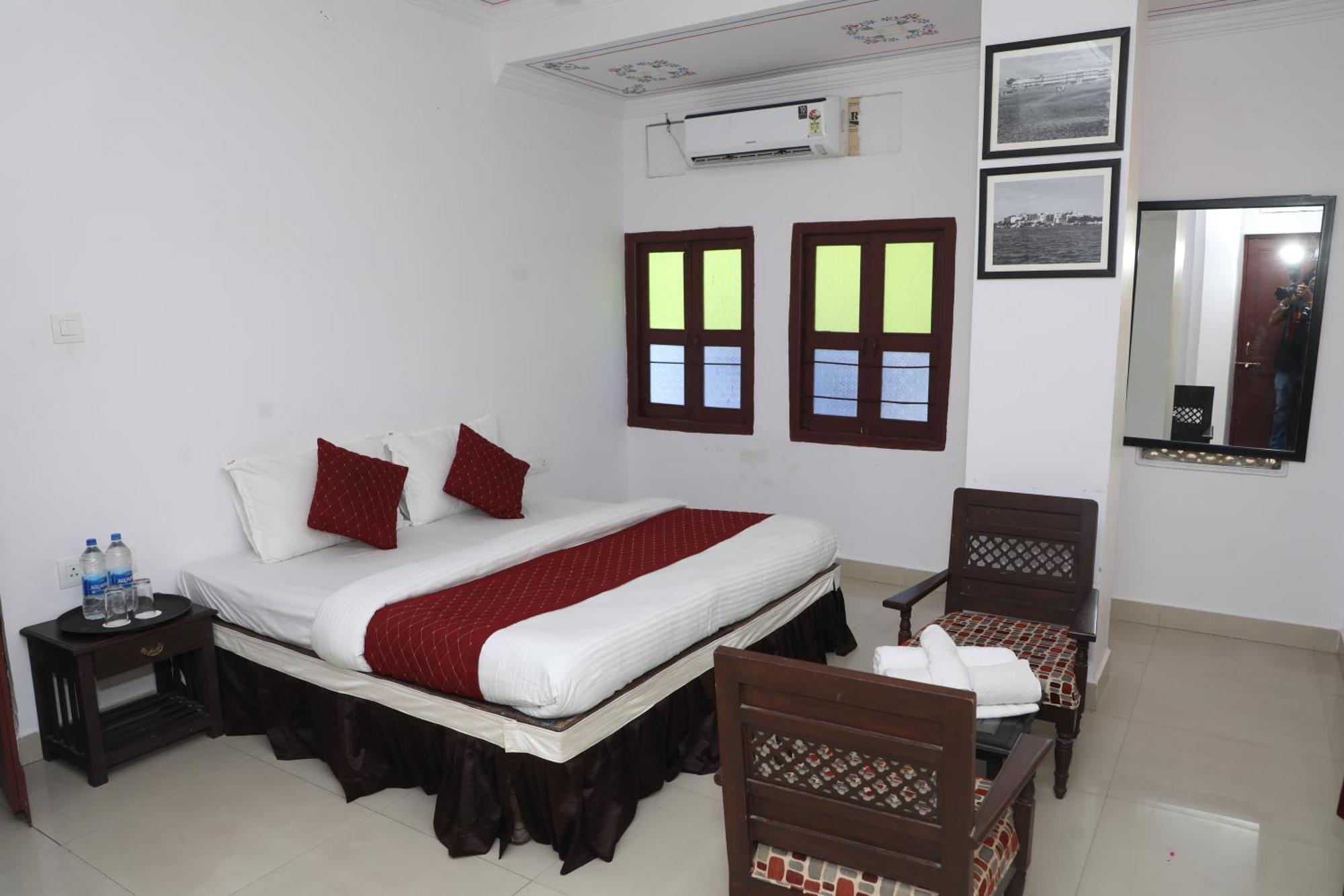 The Mama Hotel - Rooms And Dormitory Udajpur Zewnętrze zdjęcie